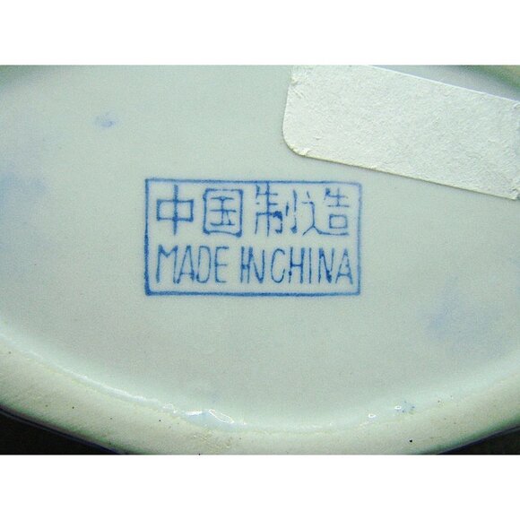 Vintage Porcelain Trinket Dish Removable Lid White Blue Floral Oval Shape 4x2x2" - Picture 6 of 11